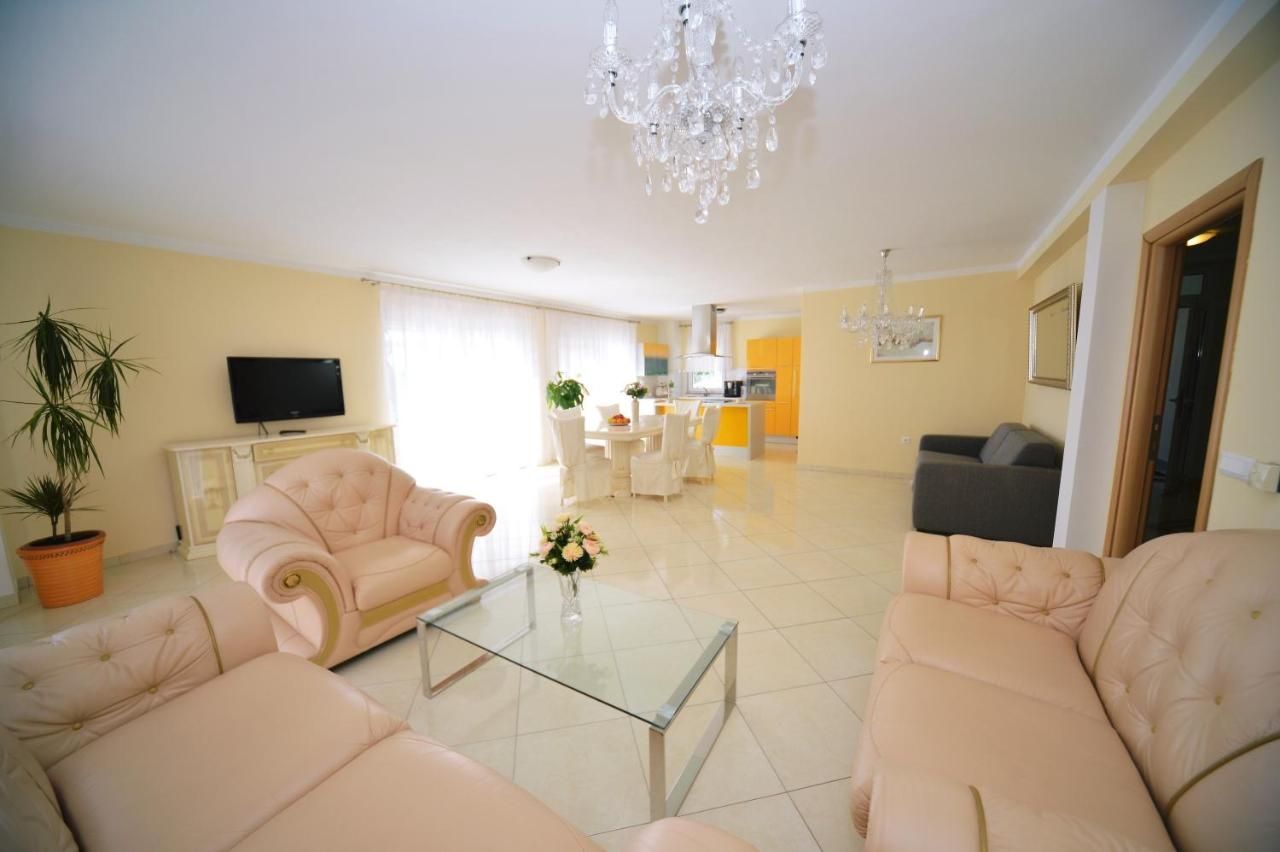 Отель, гостиница в Матульи, Хорватия, 495 м² - фото 5