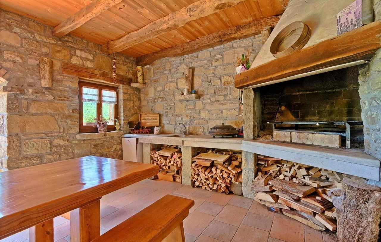 Вилла в Мотовуне, Хорватия, 300 м² - фото 8