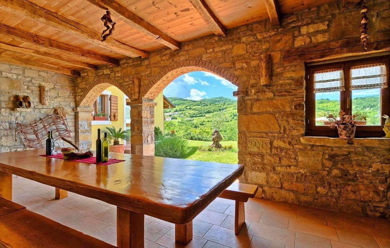 Вилла в Мотовуне, Хорватия, 300 м² - фото 9