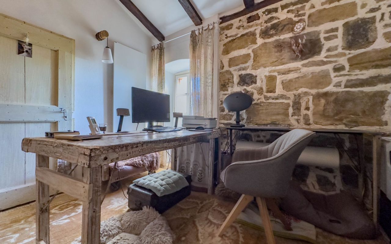 Отель, гостиница Lupoglav, Хорватия, 646 м² - фото 9