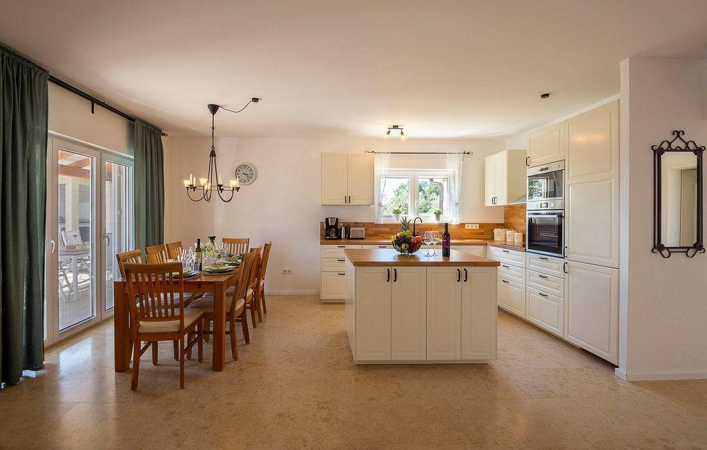 Вилла в Водняне, Хорватия, 160 м² - фото 10