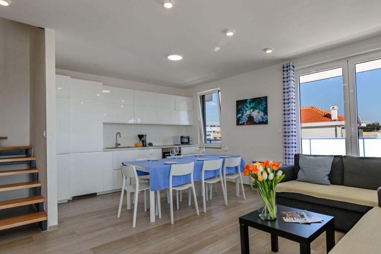 Вилла в Привлаке, Хорватия, 189 м² - фото 10