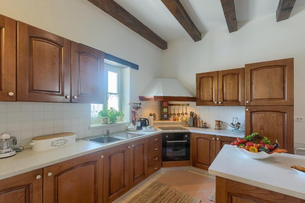 Вилла в Тиняне, Хорватия, 280 м² - фото 11