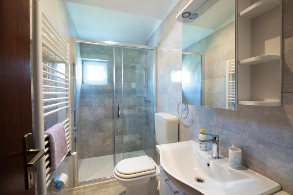 Отель, гостиница Selce, Crikvenica, Хорватия, 300 м² - фото 12