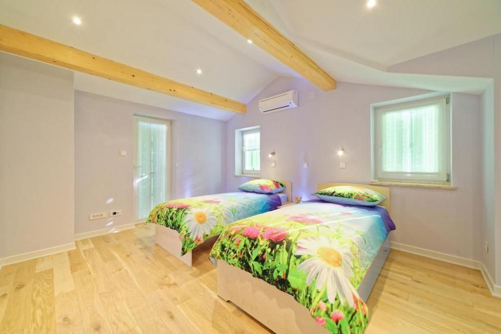 Вилла в Мотовуне, Хорватия, 260 м² - фото 13