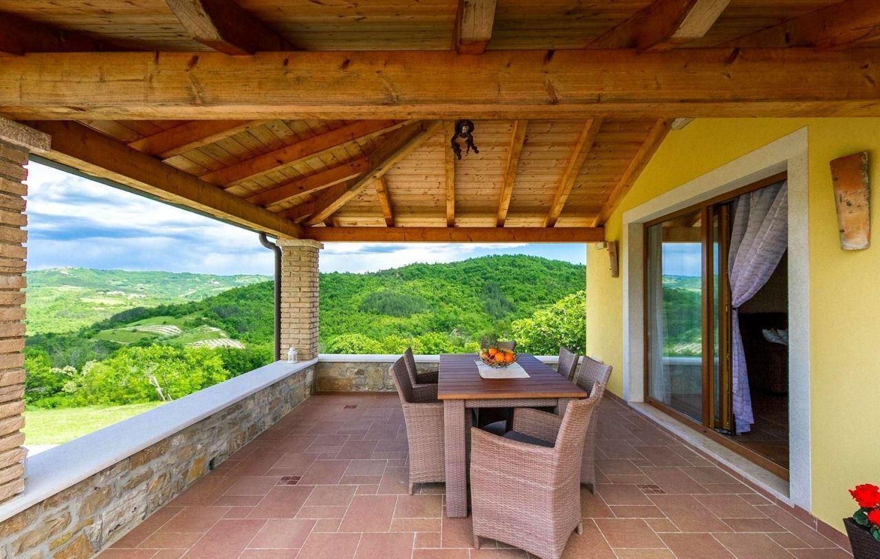 Вилла в Мотовуне, Хорватия, 300 м² - фото 14