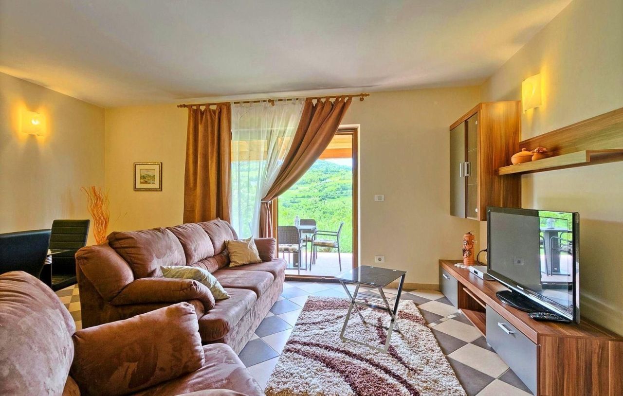 Вилла в Мотовуне, Хорватия, 300 м² - фото 16