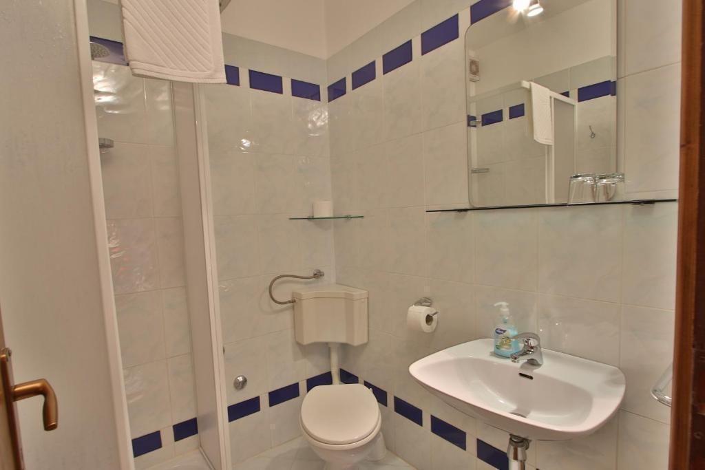 Отель, гостиница в Ровини, Хорватия, 864 м² - фото 16