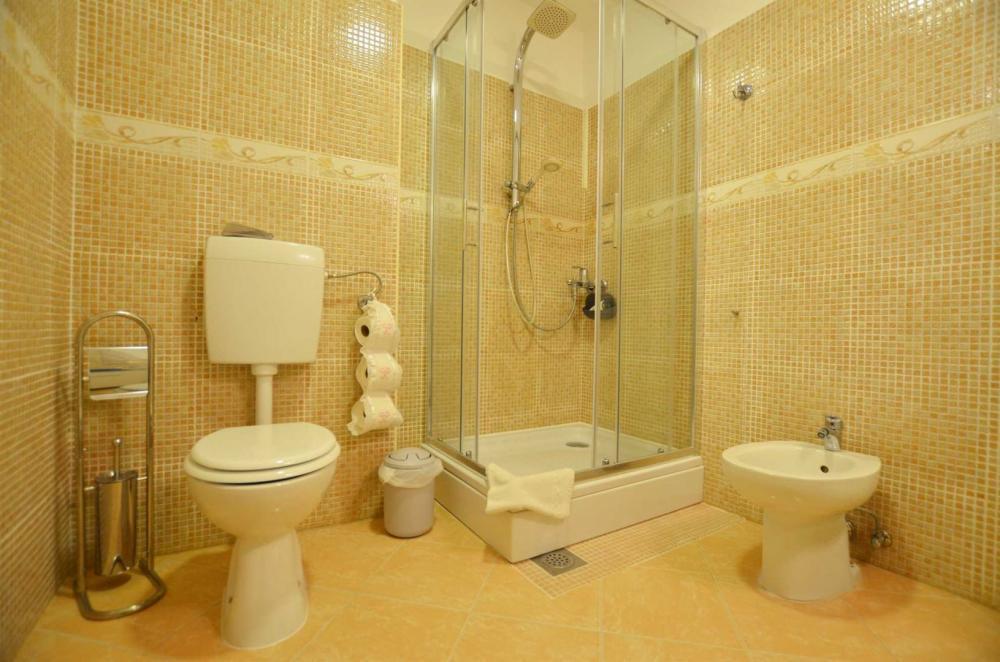 Отель, гостиница в Ровини, Хорватия, 625 м² - фото 15