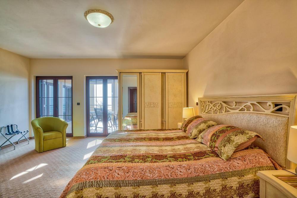 Вилла в Медулине, Хорватия, 350 м² - фото 16