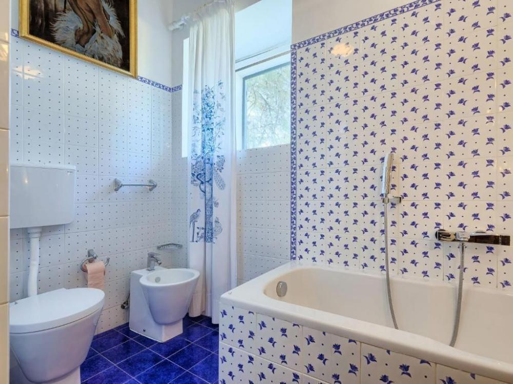 Вилла в Умаге, Хорватия, 300 м² - фото 19