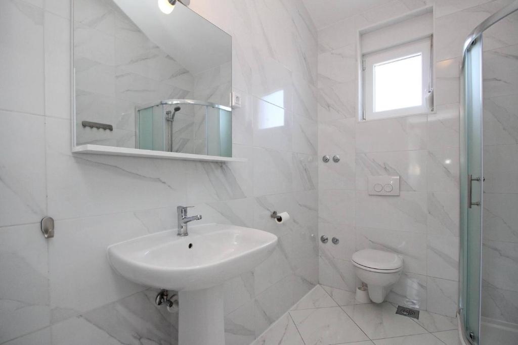 Вилла Baška, Хорватия, 247 м² - фото 19