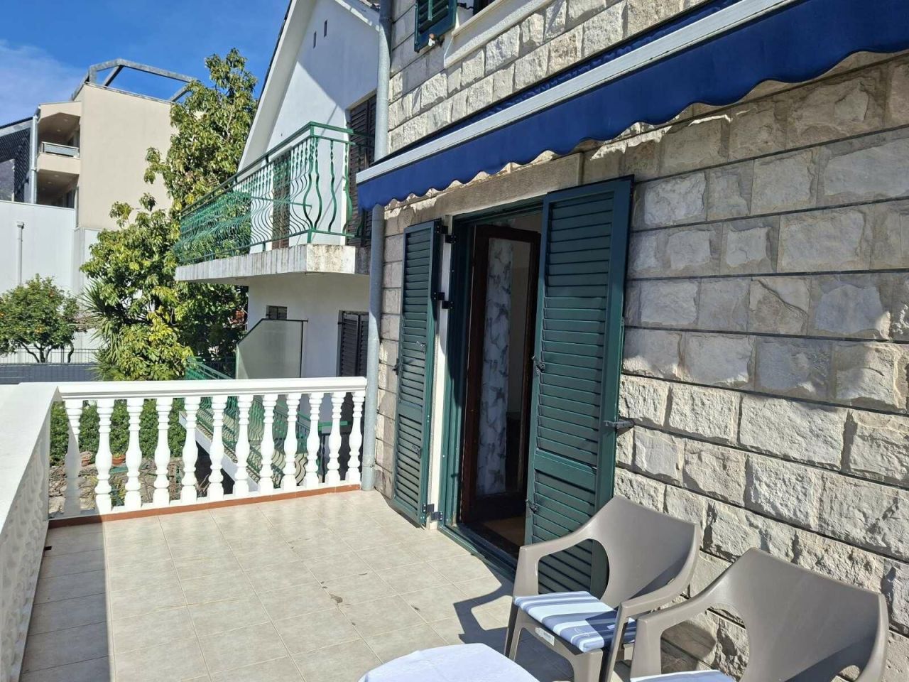 Дом в Херцег-Нови, Черногория, 150 м² - фото 9