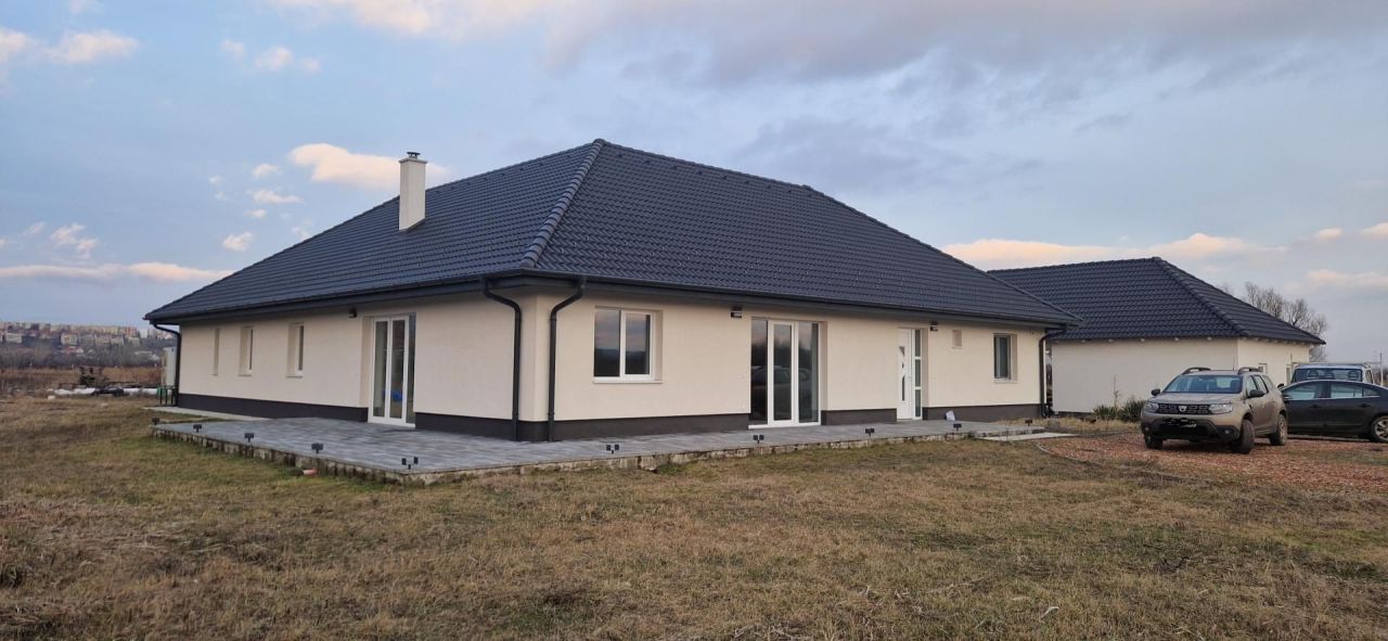 Вилла Pomáz, Венгрия, 243 м² - фото 2