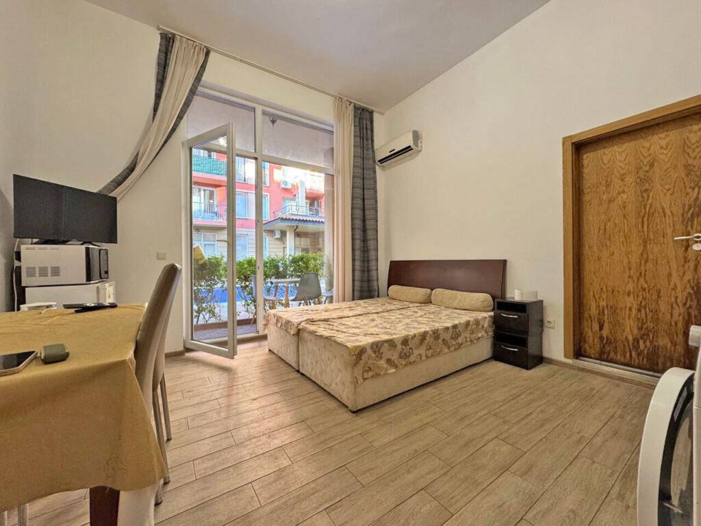 Студия на Солнечном берегу, Болгария, 37 м² - фото 1