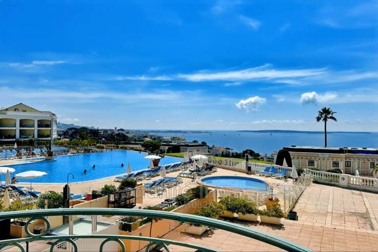 Квартира в Каннах, Франция, 27 м² - фото 1