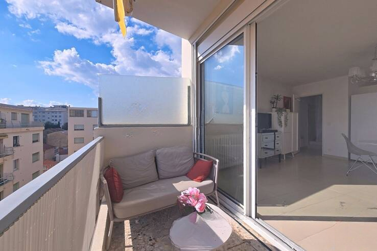 Квартира в Каннах, Франция, 49 м² - фото 1