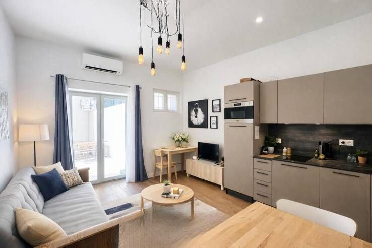 Квартира в Каннах, Франция, 35 м² - фото 1