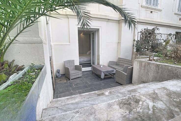 Квартира в Каннах, Франция, 60 м² - фото 1