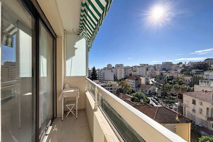 Квартира в Каннах, Франция, 40 м² - фото 1