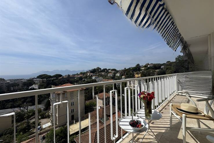 Квартира в Каннах, Франция, 66 м² - фото 1