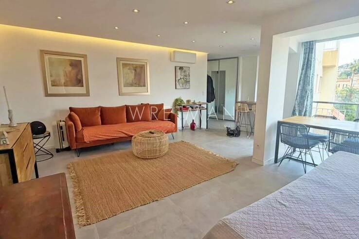 Квартира в Каннах, Франция, 57 м² - фото 1