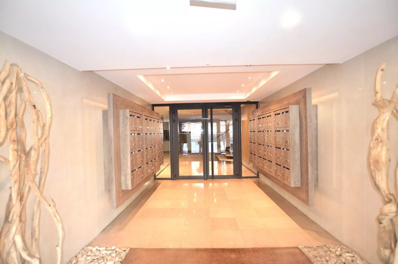 Квартира в Каннах, Франция, 70 м² - фото 1