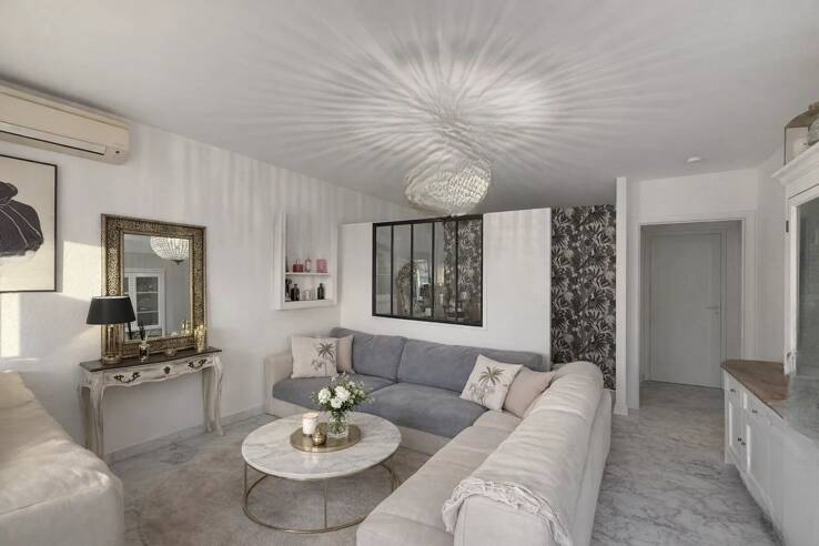 Квартира в Каннах, Франция, 33 м² - фото 1