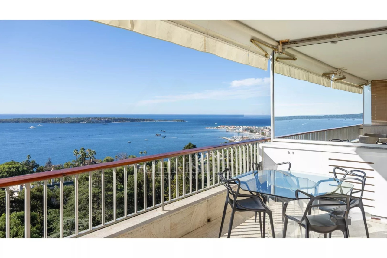 Квартира в Каннах, Франция, 92 м² - фото 2