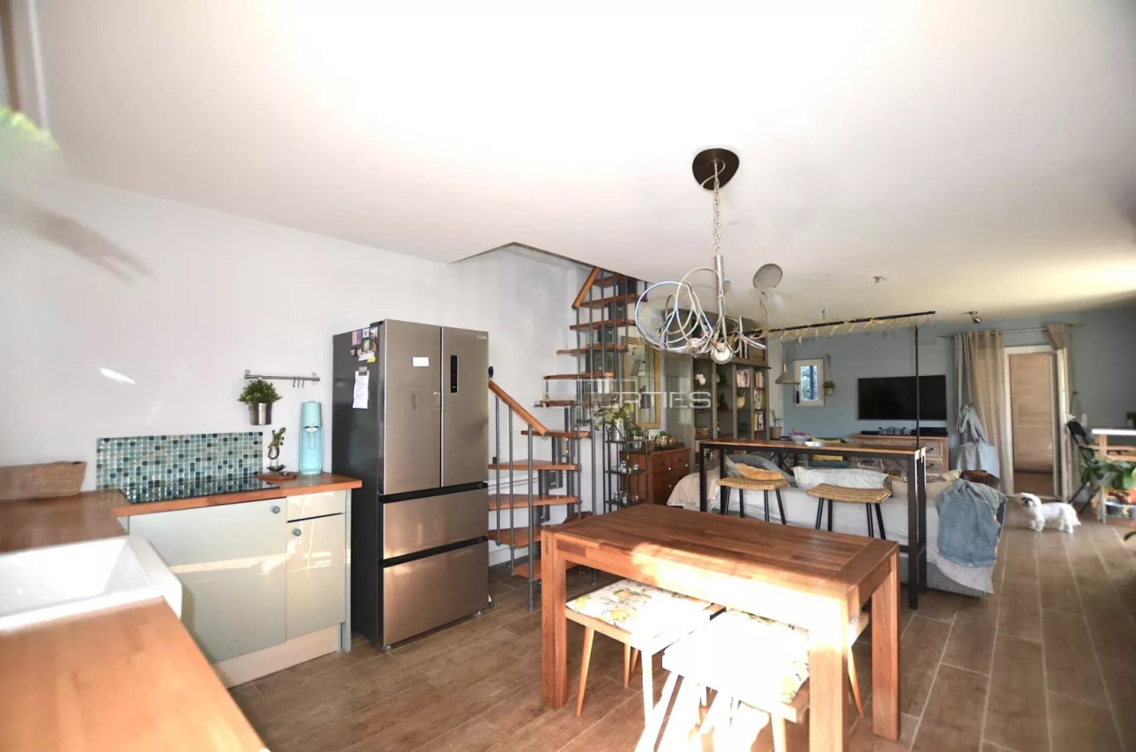 Квартира в Каннах, Франция, 95 м² - фото 2