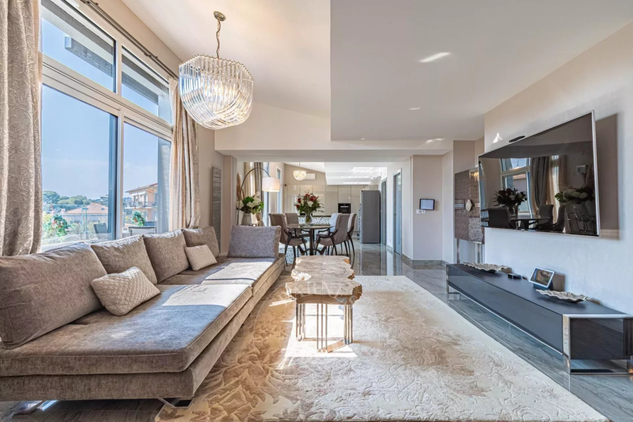 Квартира в Каннах, Франция, 186 м² - фото 2