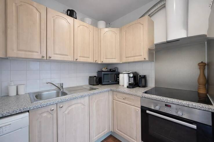 Квартира в Каннах, Франция, 33 м² - фото 2