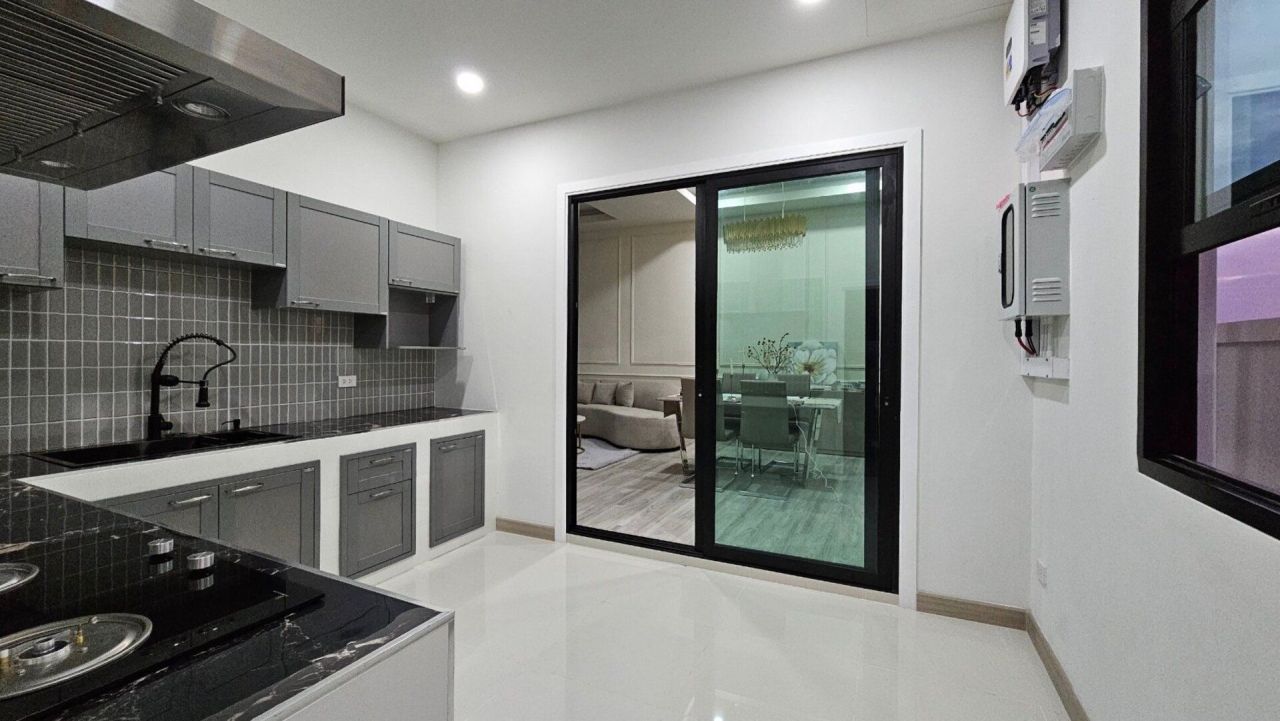 Вилла в Паттайе, Таиланд, 155 м² - фото 11