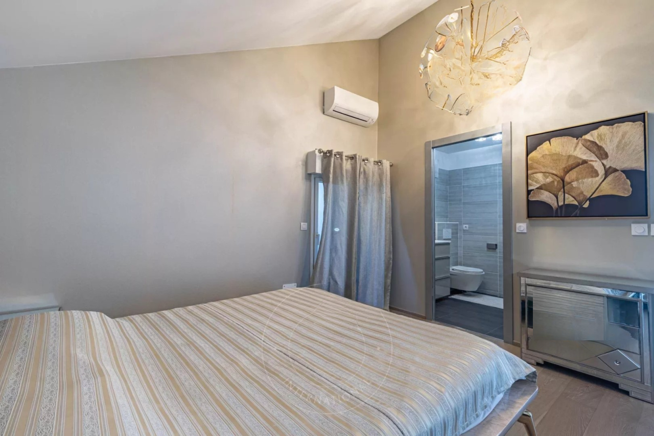 Квартира в Каннах, Франция, 186 м² - фото 8