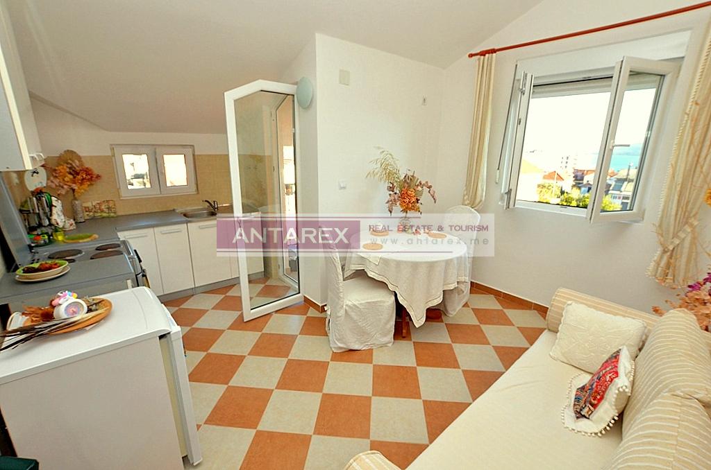 Апартаменты в Биеле, Черногория, 34 м² - фото 1