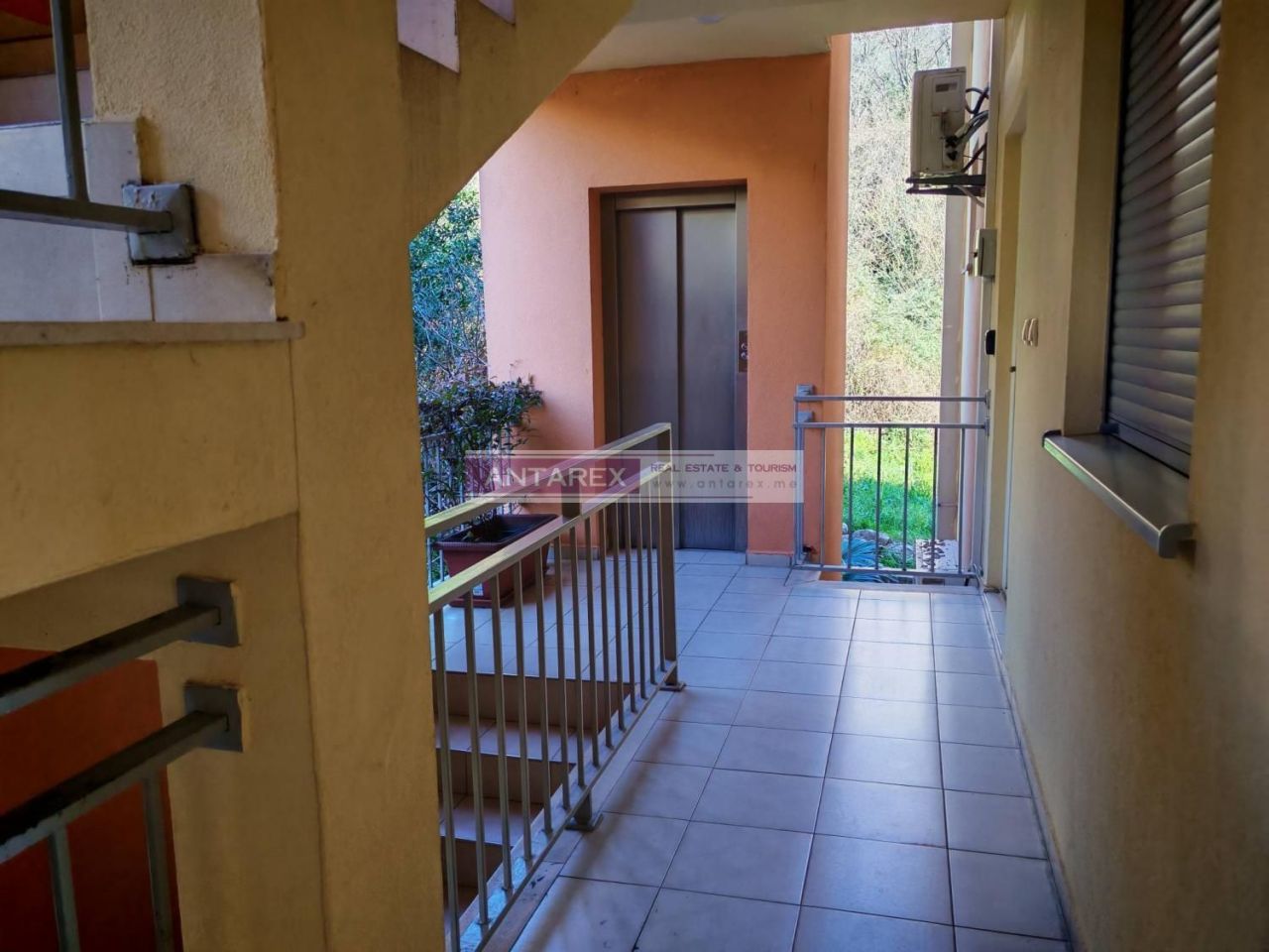 Апартаменты в Петроваце, Черногория, 54 м² - фото 10