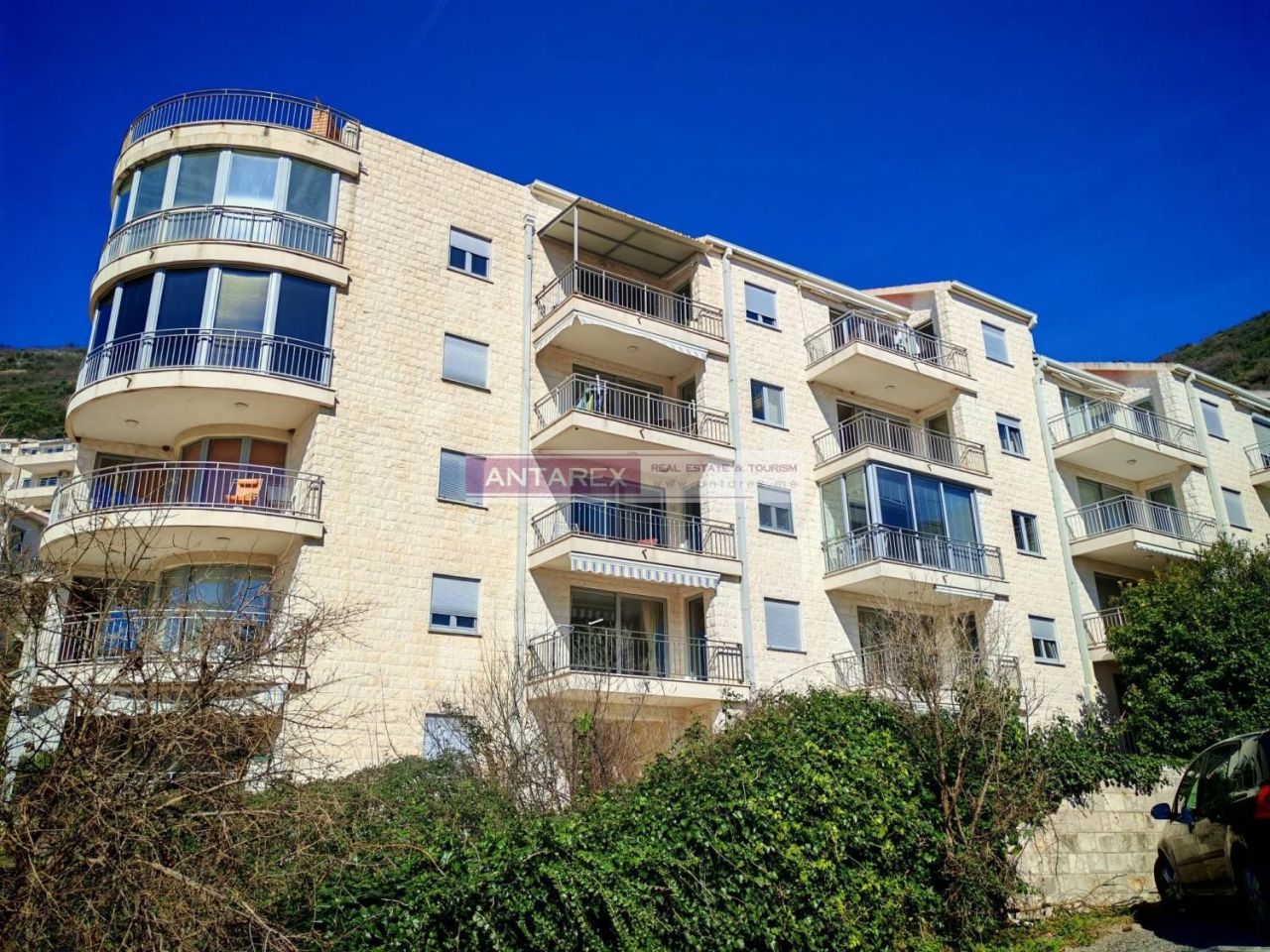 Апартаменты в Петроваце, Черногория, 54 м² - фото 11