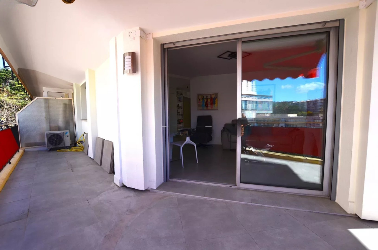 Квартира в Каннах, Франция, 70 м² - фото 10