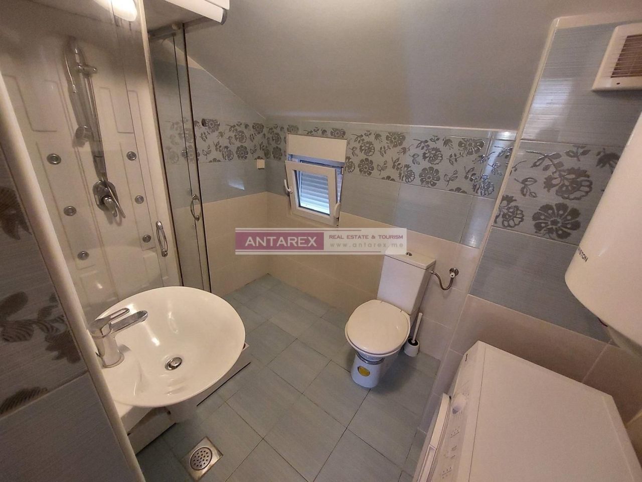 Апартаменты в Херцег-Нови, Черногория, 51 м² - фото 12