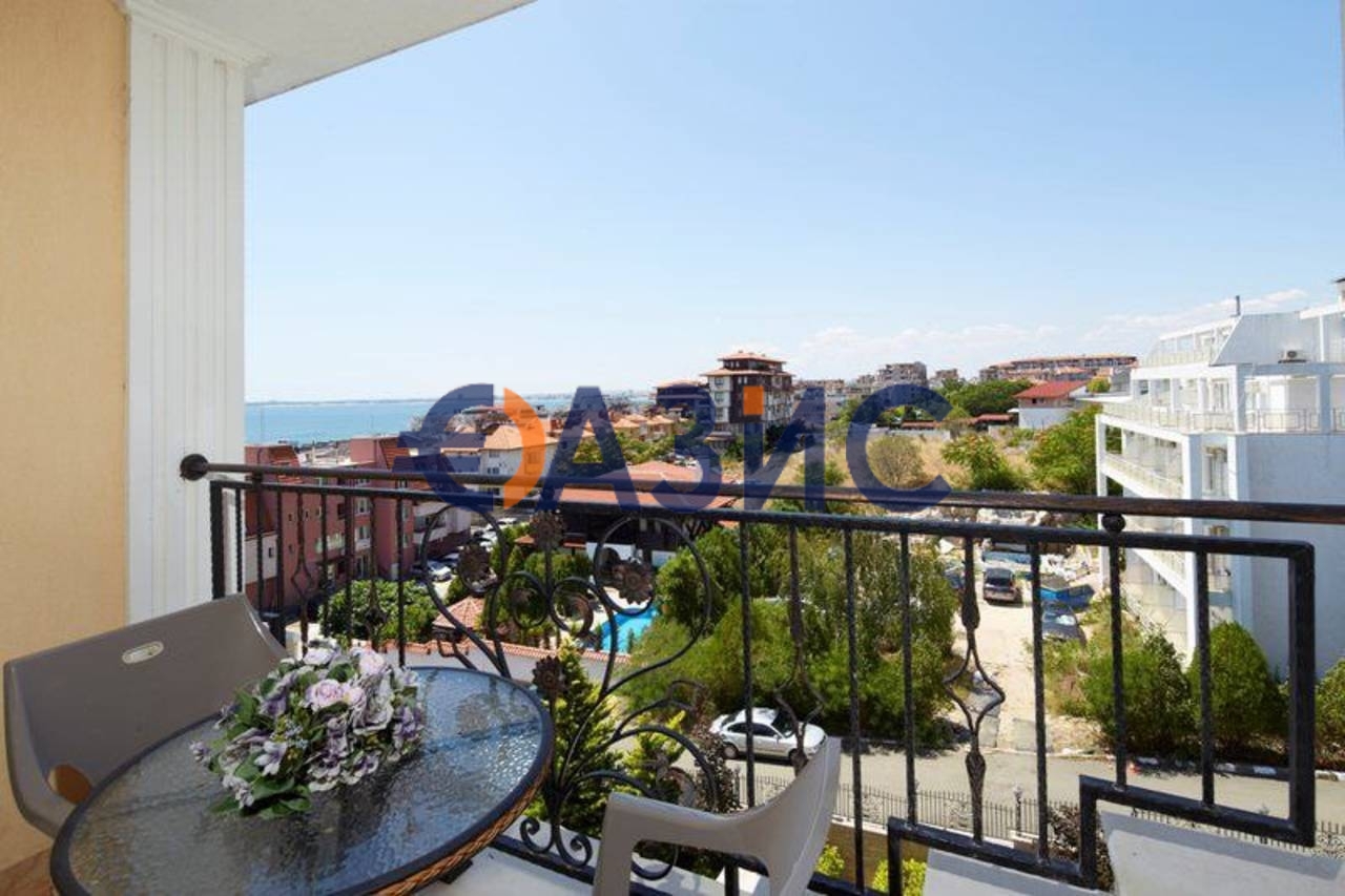 Апартаменты в Святом Власе, Болгария, 58.2 м² - фото 1