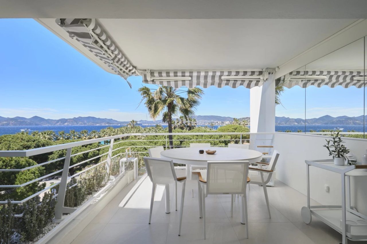 Квартира в Каннах, Франция, 108 м² - фото 12