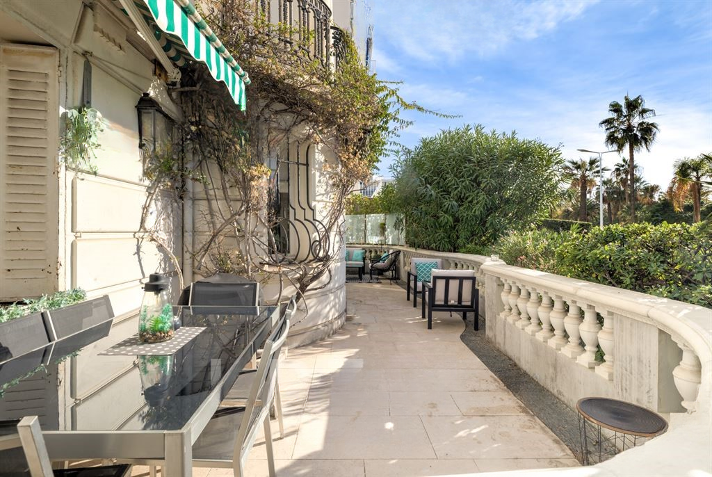 Квартира в Каннах, Франция, 107 м² - фото 13