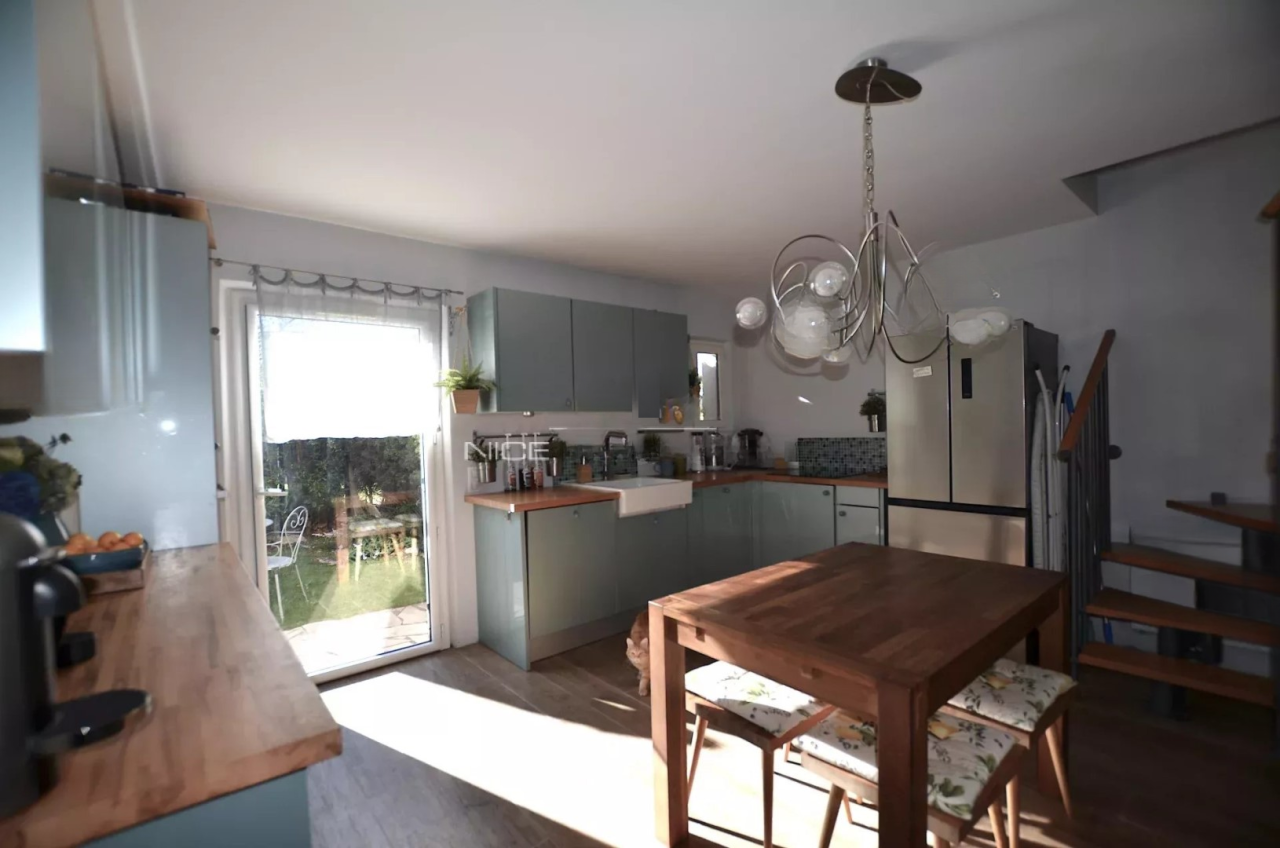 Квартира в Каннах, Франция, 95 м² - фото 19