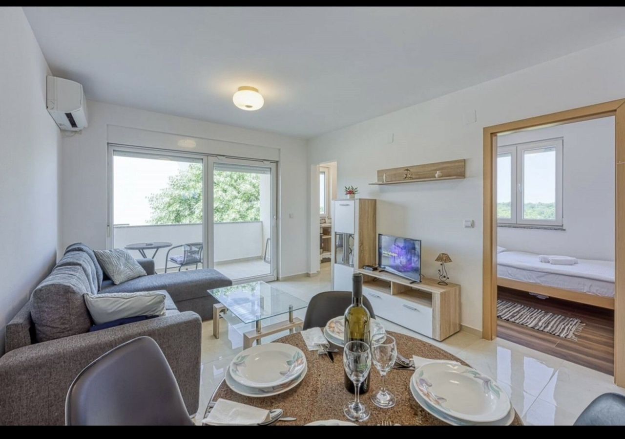 Квартира в Умаге, Хорватия, 130 м² - фото 9