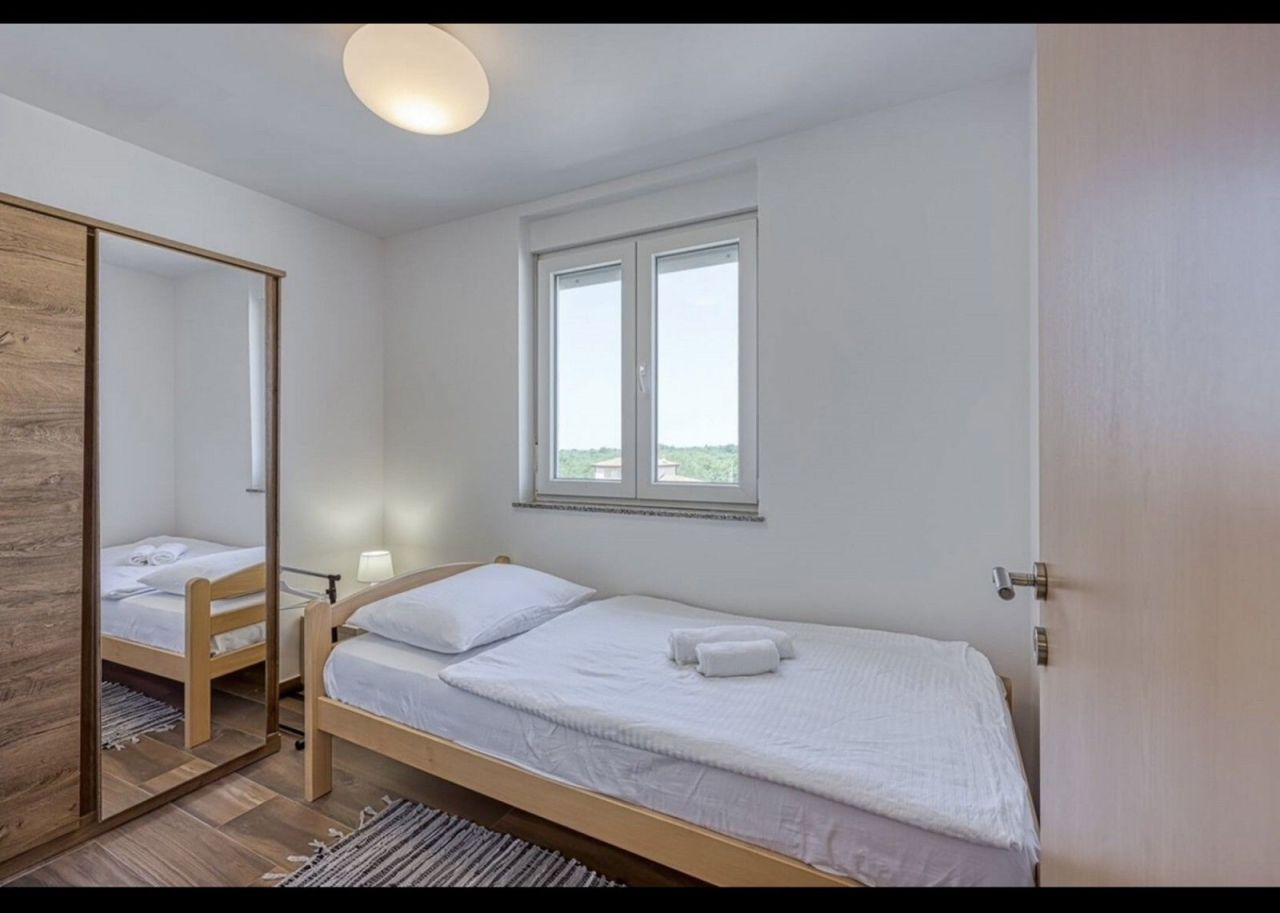 Квартира в Умаге, Хорватия, 130 м² - фото 13