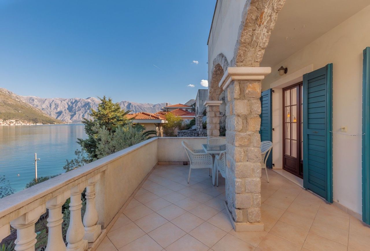 Апартаменты в Которе, Черногория, 84 м² - фото 3