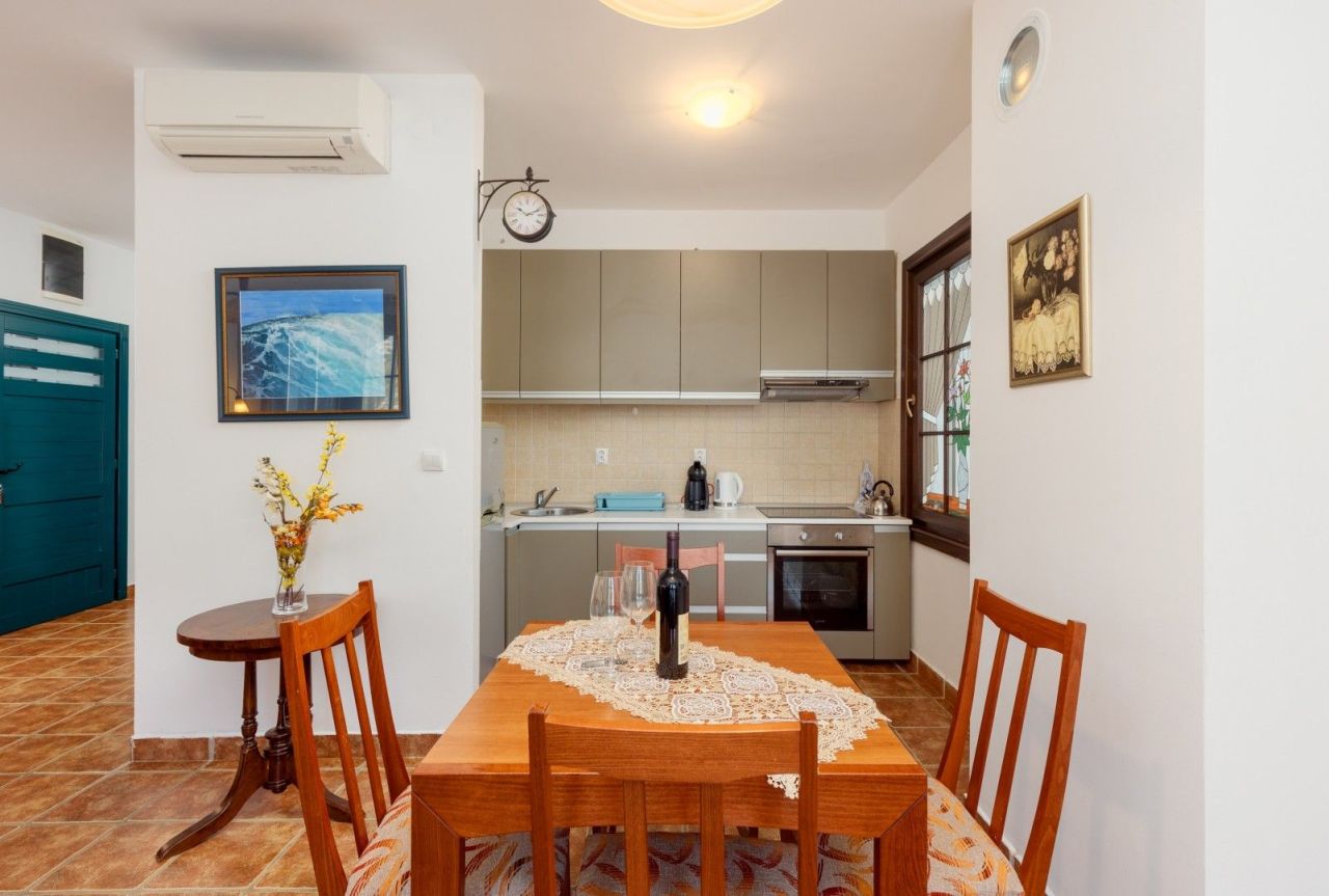 Апартаменты в Которе, Черногория, 84 м² - фото 8