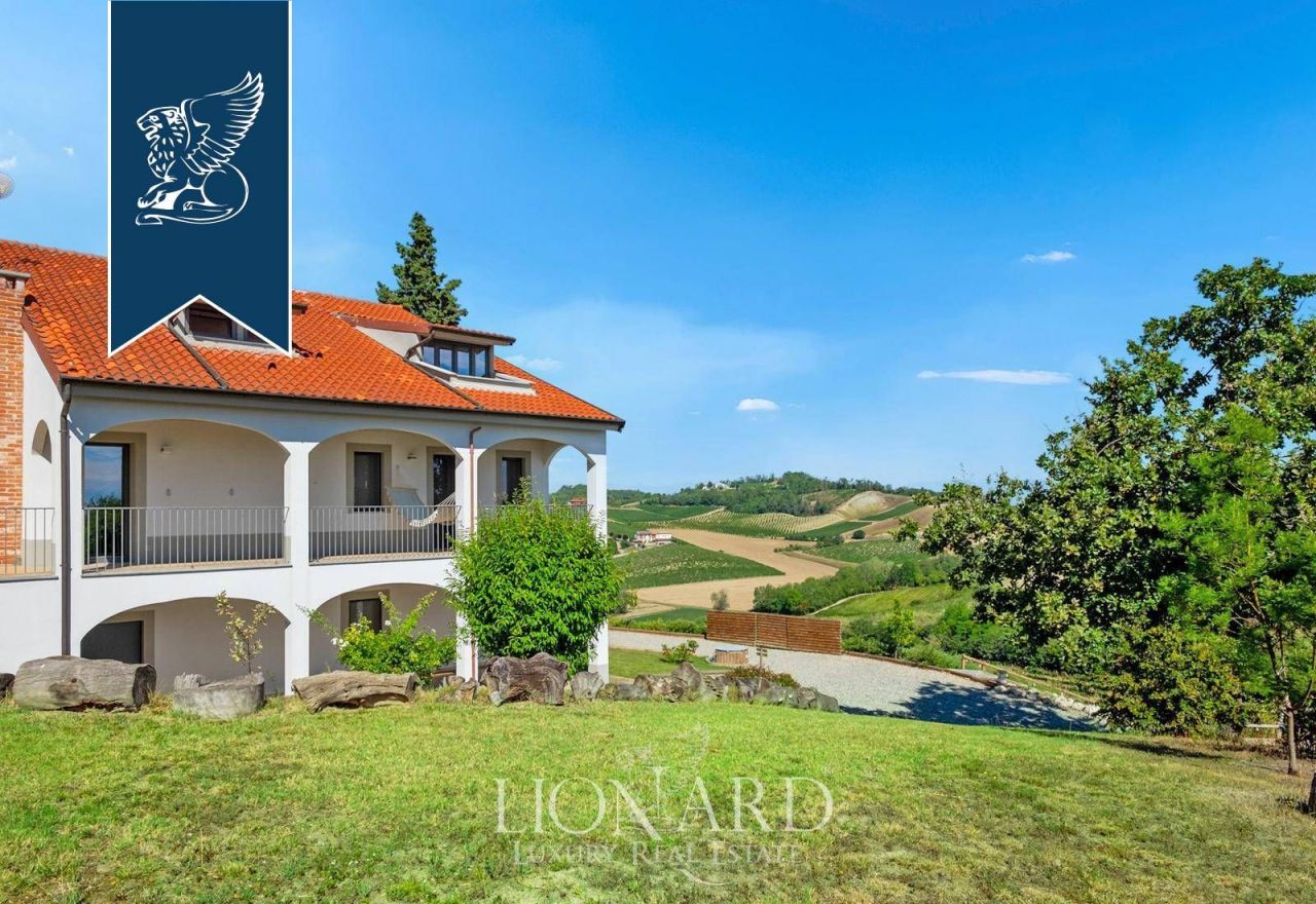 Вилла в Алессандрии, Италия, 600 м² - фото 3