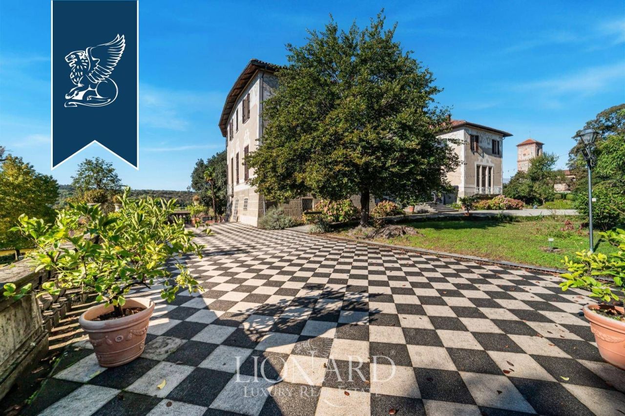 Замок в Турине, Италия, 2 964 м² - фото 4