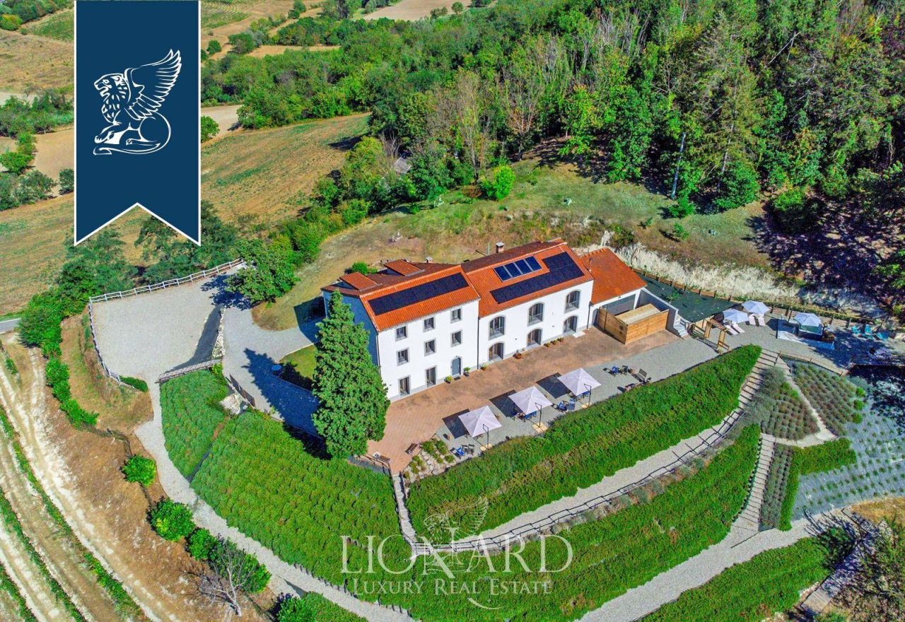 Вилла в Алессандрии, Италия, 600 м² - фото 6